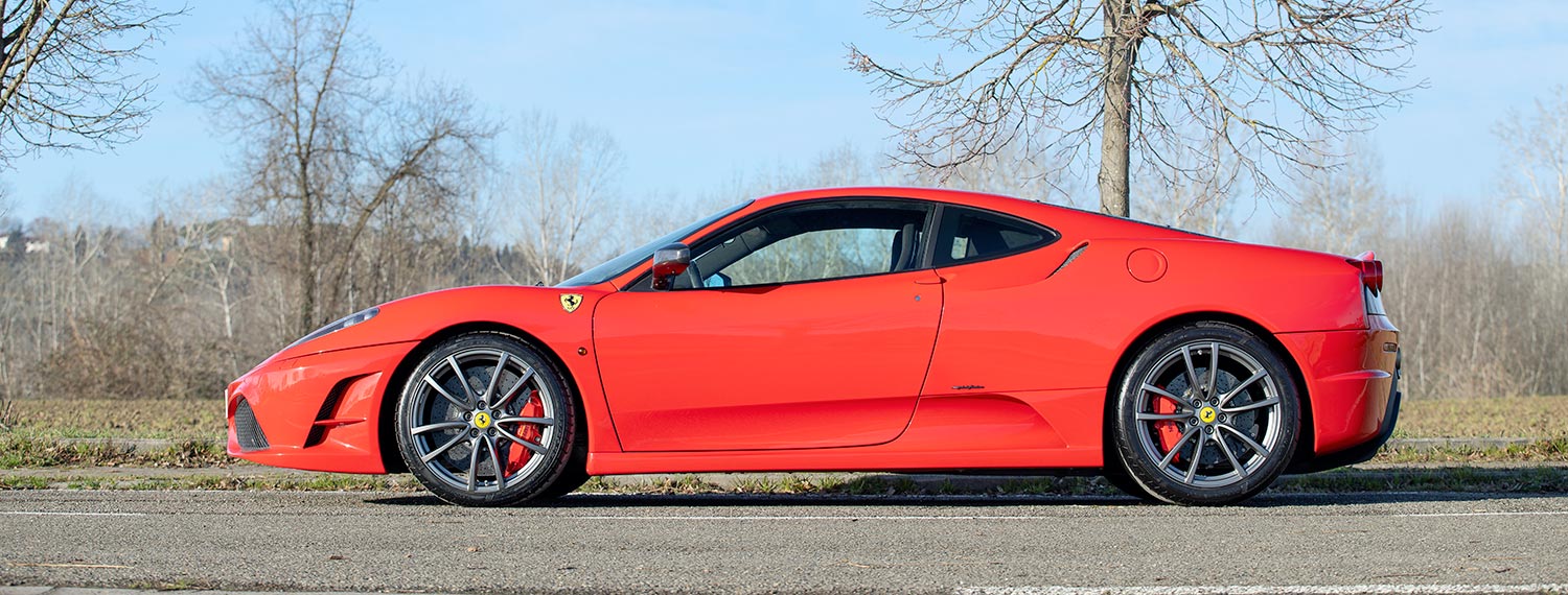 FERRARI-F430-SCUDERIA-2009-slider-02